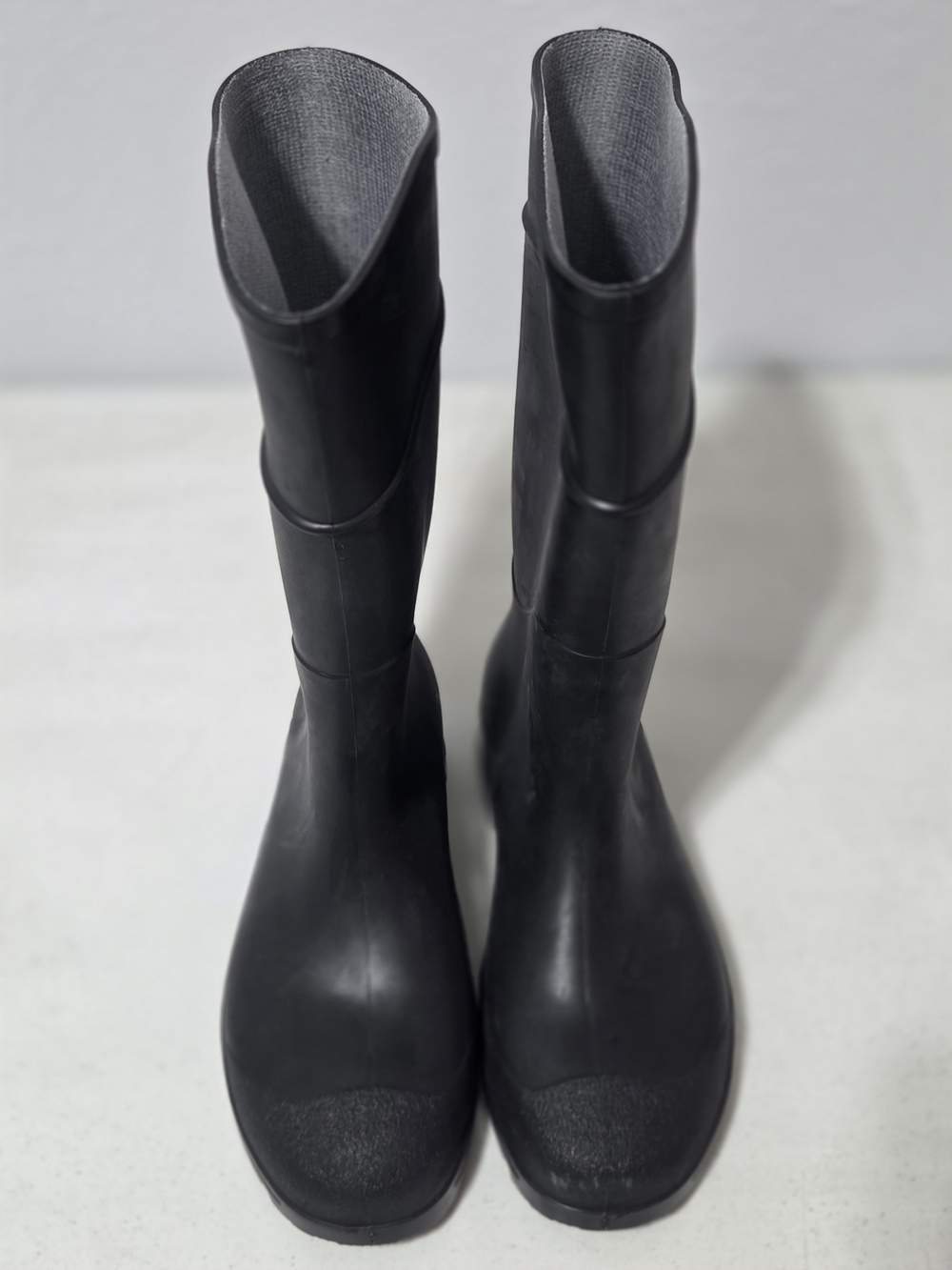 NEW Servus UNISEX Tall Black Rubber Rain Boots